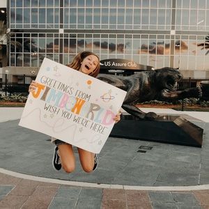 Meet your Posher, Leigh